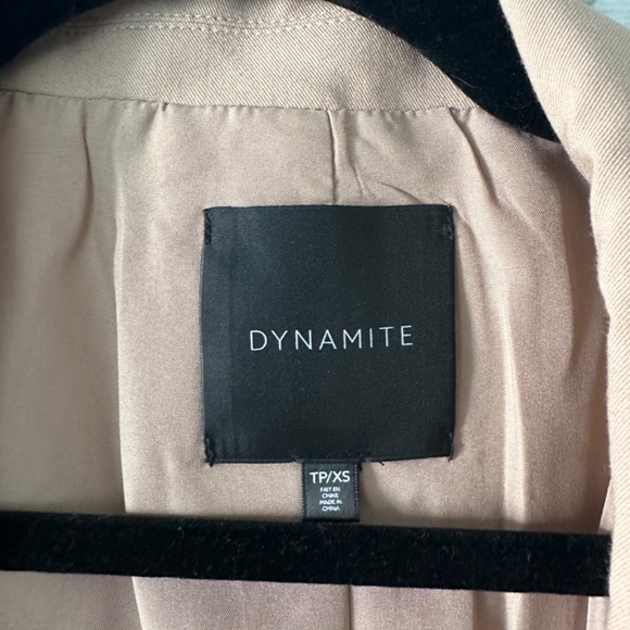Dynamite Beige Blazer - Picture 3 of 3